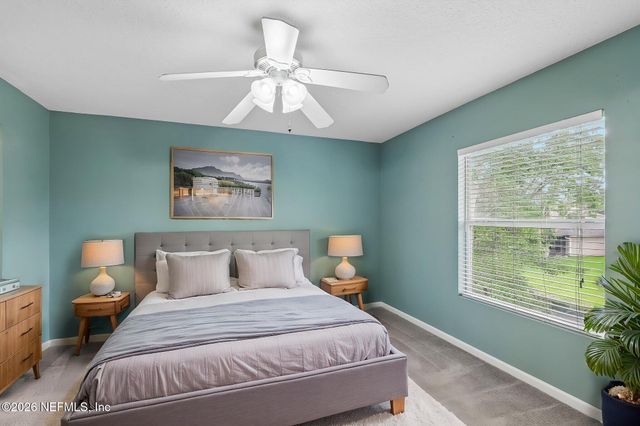 1665 VINELAND Circle B, Fleming Island, FL 32003