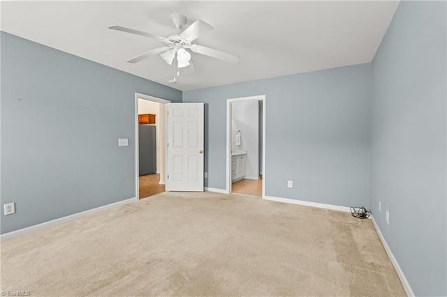 3925 Parkview Court, Winston-salem, NC 27127