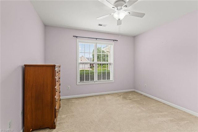 3925 Parkview Court, Winston-salem, NC 27127
