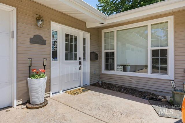 2714 South Columbus, Boise, ID 83705