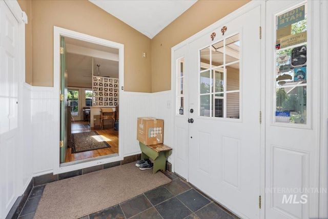2714 South Columbus, Boise, ID 83705