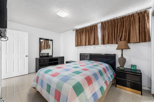 2421 Ala Wai Boulevard PH1, Honolulu, HI 96815