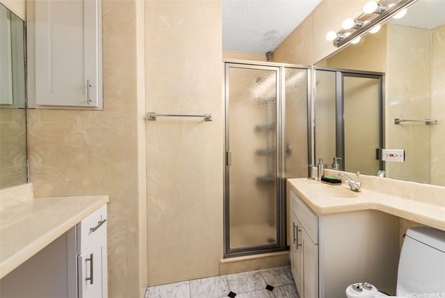 2421 Ala Wai Boulevard PH1, Honolulu, HI 96815