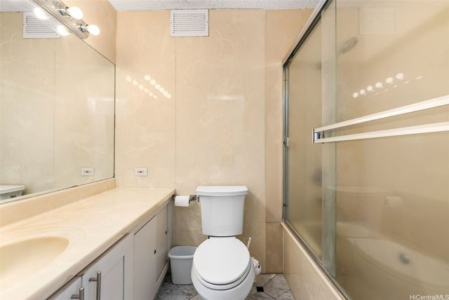 2421 Ala Wai Boulevard PH1, Honolulu, HI 96815