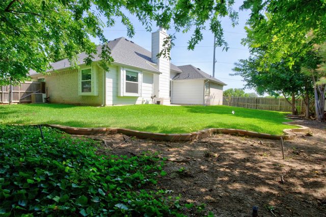 1005 Wilderness Trail, Crowley, TX 76036