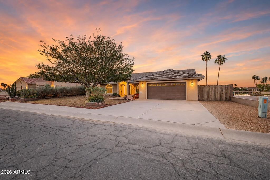 10048 W SAN LAZARO Drive, Arizona City, AZ 85123