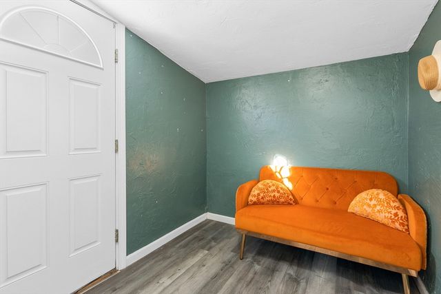 51 Sterling Rd, Brockton, MA 02301