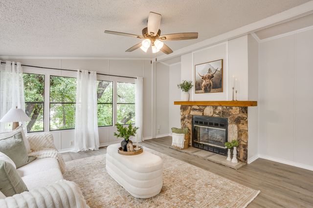 2600 Houston Court, Granbury, TX 76048