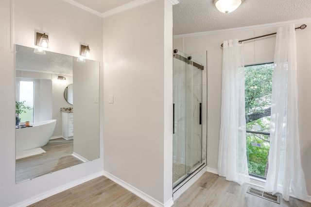 2600 Houston Court, Granbury, TX 76048