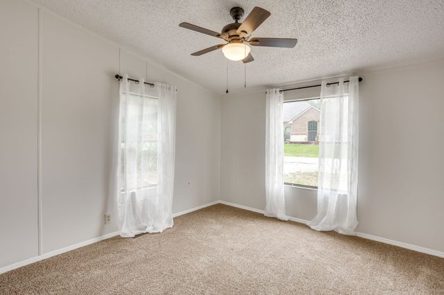 2600 Houston Court, Granbury, TX 76048