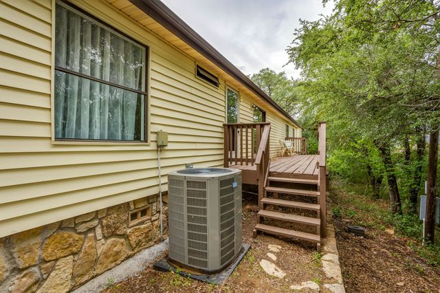 2600 Houston Court, Granbury, TX 76048