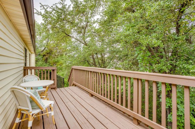 2600 Houston Court, Granbury, TX 76048