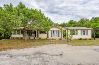 2600 Houston Court, Granbury, TX 76048