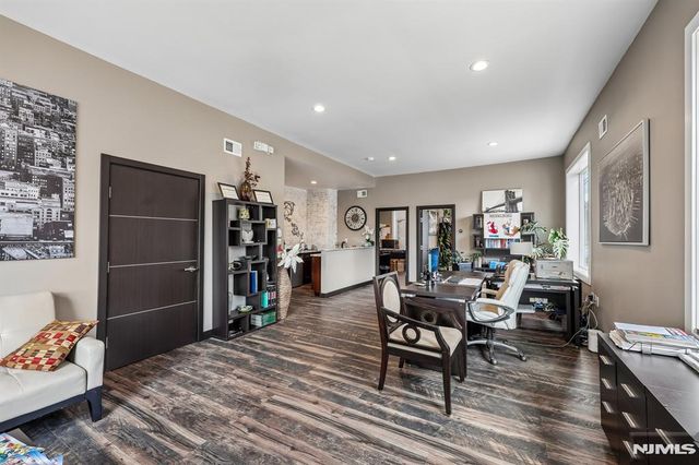 63 Union Boulevard, Wallington, NJ 07057