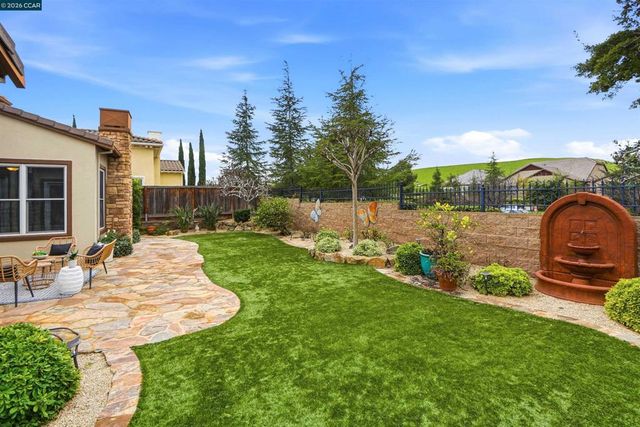 1613 California Trl, Brentwood, CA 94513