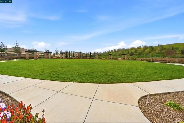 1613 California Trl, Brentwood, CA 94513