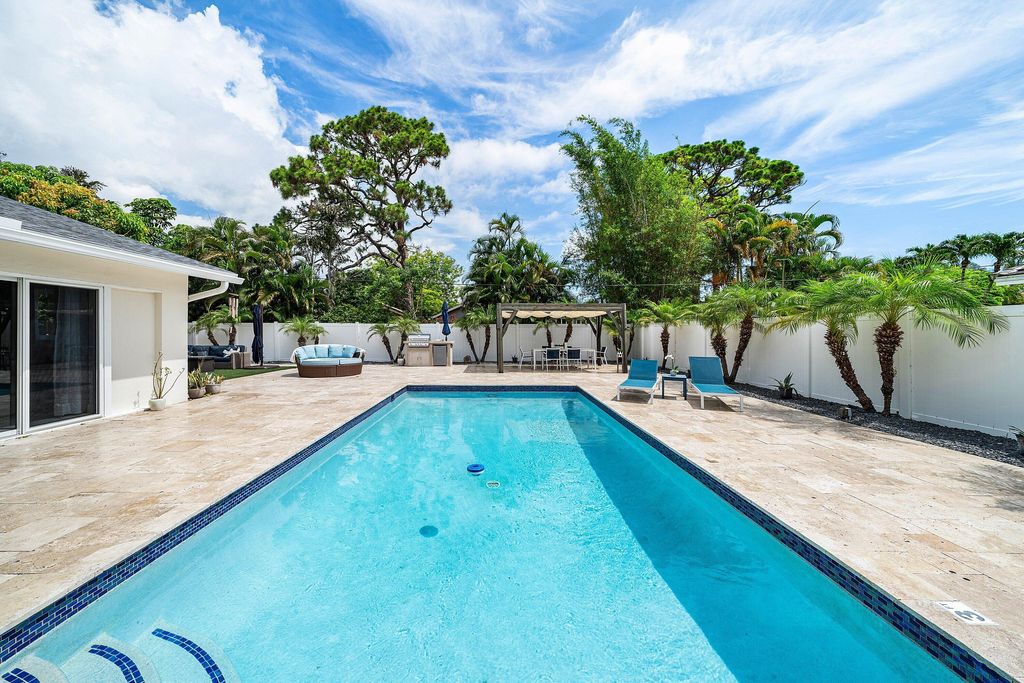 1029 W PALMETTO PARK Road, Boca Raton, FL 33486