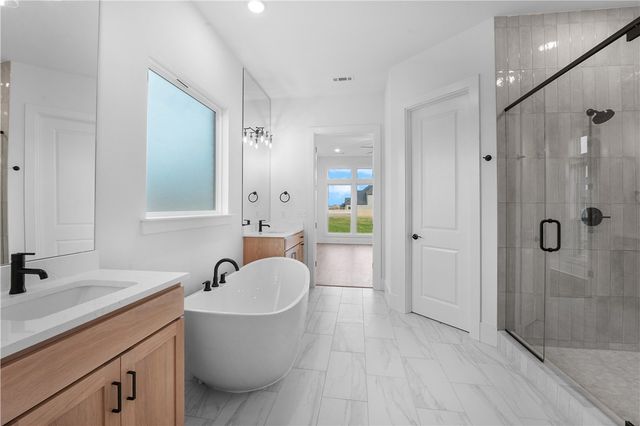 8801 W Comet Drive, Bentonville, AR 72713