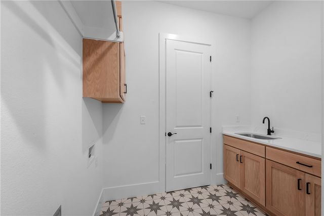 8801 W Comet Drive, Bentonville, AR 72713