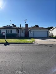10902 Poindexter, Garden Grove, CA 92840