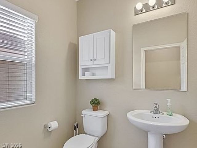 9122 Island Wolf Avenue, Las Vegas, NV 89149