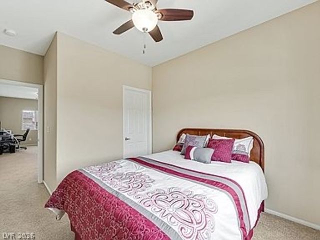 9122 Island Wolf Avenue, Las Vegas, NV 89149
