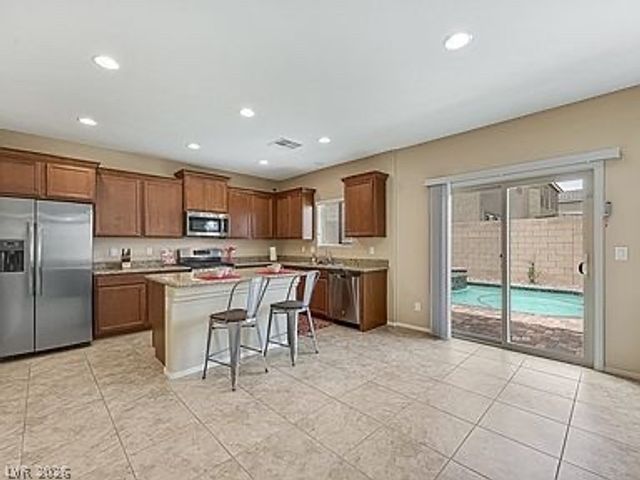 9122 Island Wolf Avenue, Las Vegas, NV 89149