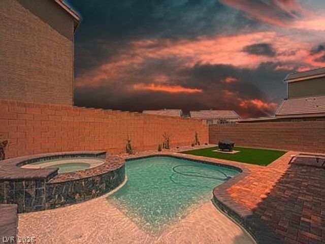 9122 Island Wolf Avenue, Las Vegas, NV 89149