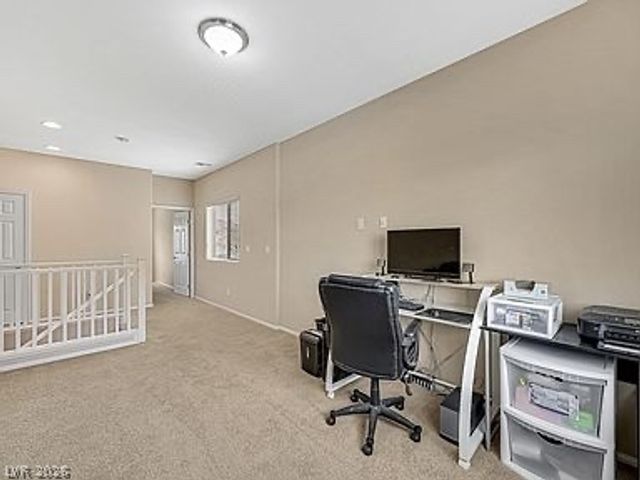 9122 Island Wolf Avenue, Las Vegas, NV 89149