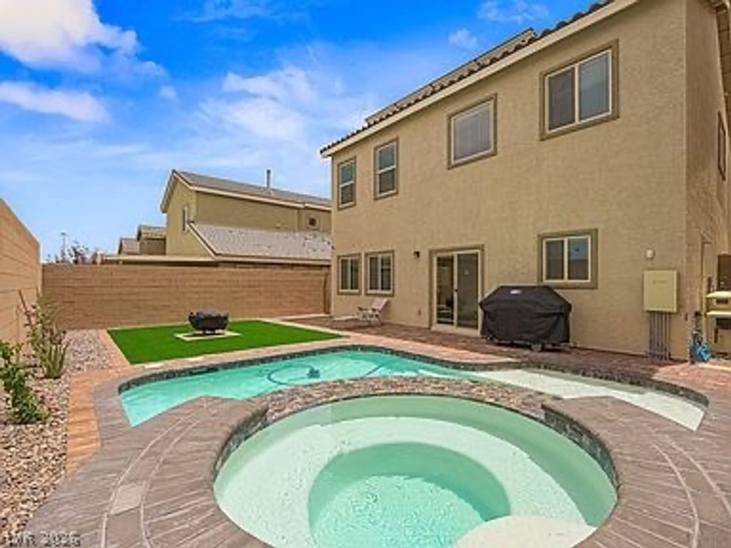 9122 Island Wolf Avenue, Las Vegas, NV 89149