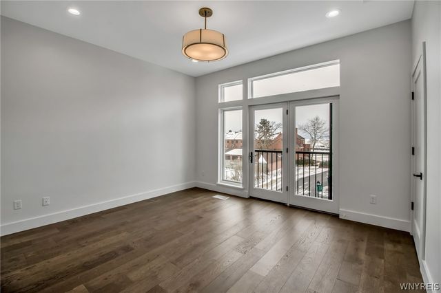 258 Lakefront Boulevard, Buffalo, NY 14202