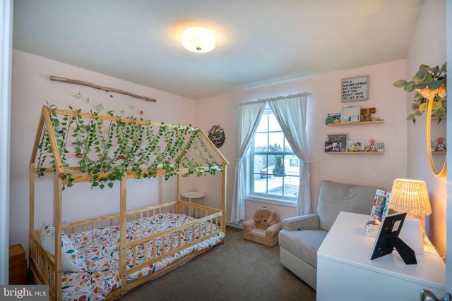 266 GWENEDD LN, Pleasant Gap, PA 16823