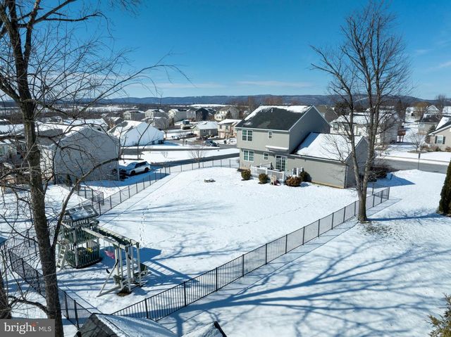 266 GWENEDD LN, Pleasant Gap, PA 16823