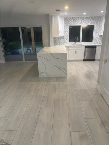 27157 Edenbridge CT, Bonita Springs, FL 34135