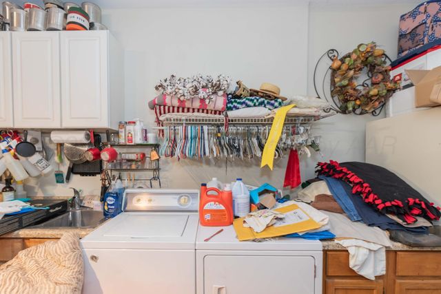 105 S Pratt Street, Claude, TX 79019