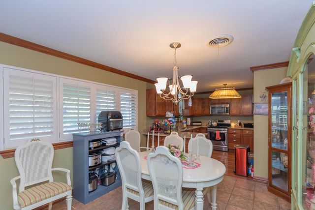 105 S Pratt Street, Claude, TX 79019