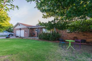 105 S Pratt Street, Claude, TX 79019