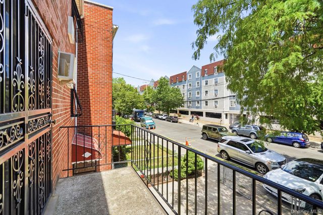 3303 Palmer Avenue, Bronx, NY 10475