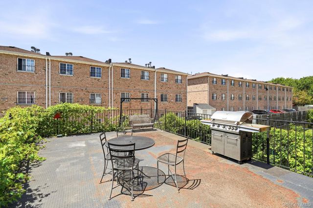 3303 Palmer Avenue, Bronx, NY 10475