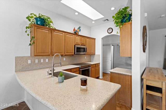 24909 W RED ROBIN Drive, Wittmann, AZ 85361