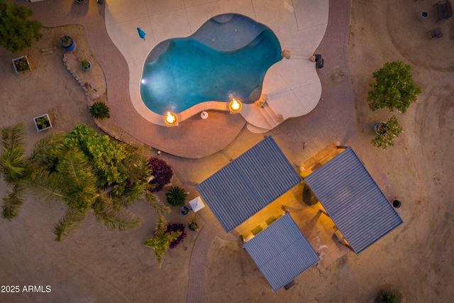 24909 W RED ROBIN Drive, Wittmann, AZ 85361