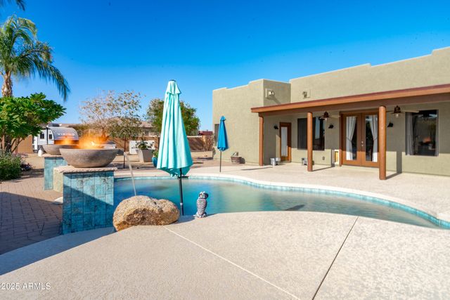 24909 W RED ROBIN Drive, Wittmann, AZ 85361