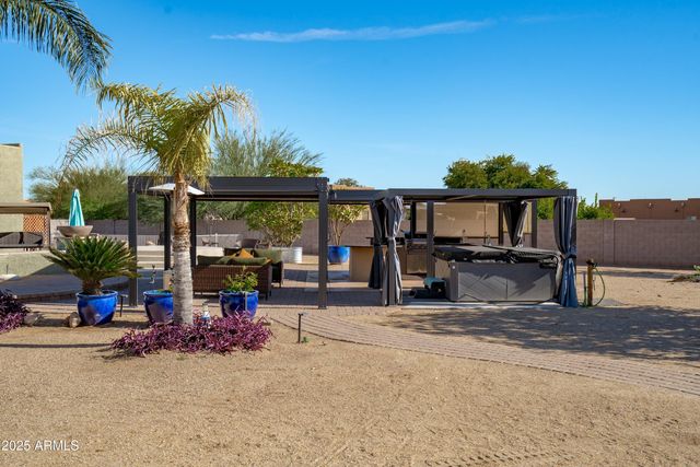 24909 W RED ROBIN Drive, Wittmann, AZ 85361
