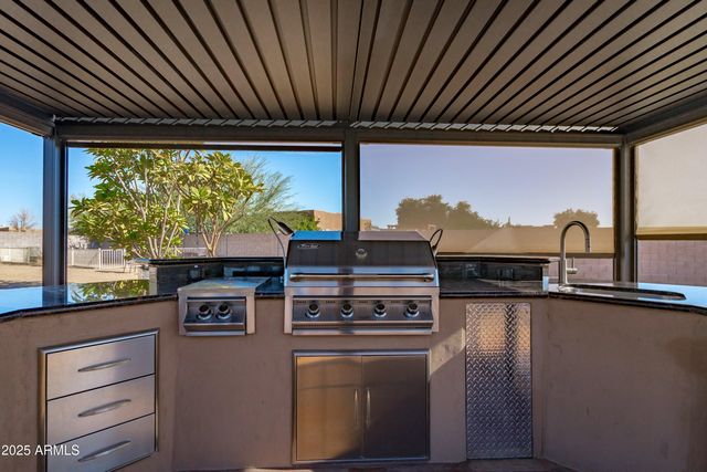 24909 W RED ROBIN Drive, Wittmann, AZ 85361