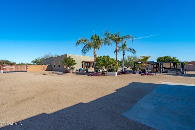 24909 W RED ROBIN Drive, Wittmann, AZ 85361