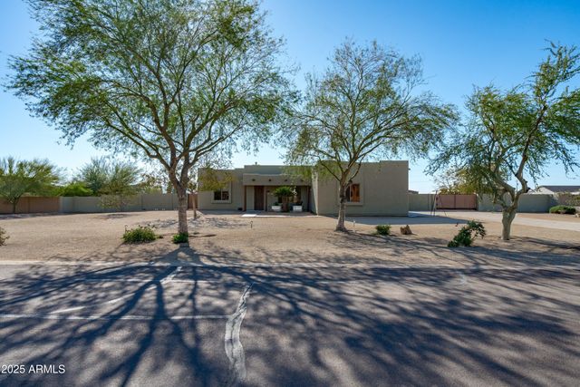 24909 W RED ROBIN Drive, Wittmann, AZ 85361