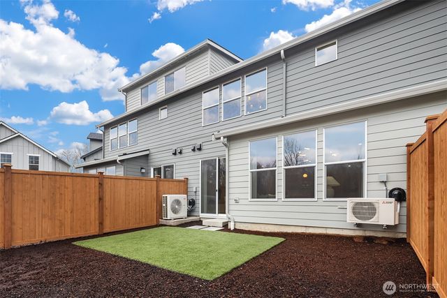 15806 23rd Avenue NE, Marysville, WA 98271