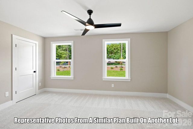 2213 W Seventh Avenue, Gastonia, NC 28052
