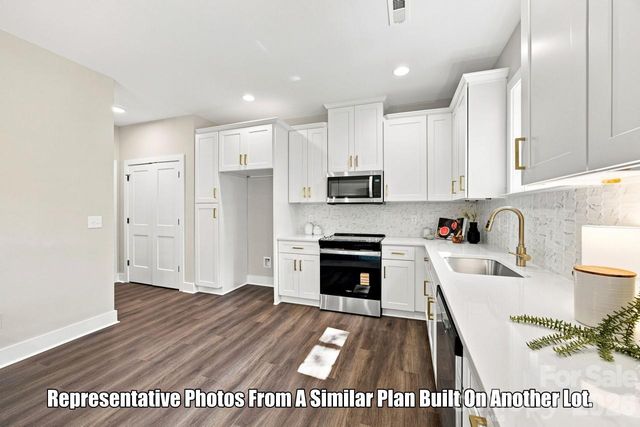 2213 W Seventh Avenue, Gastonia, NC 28052