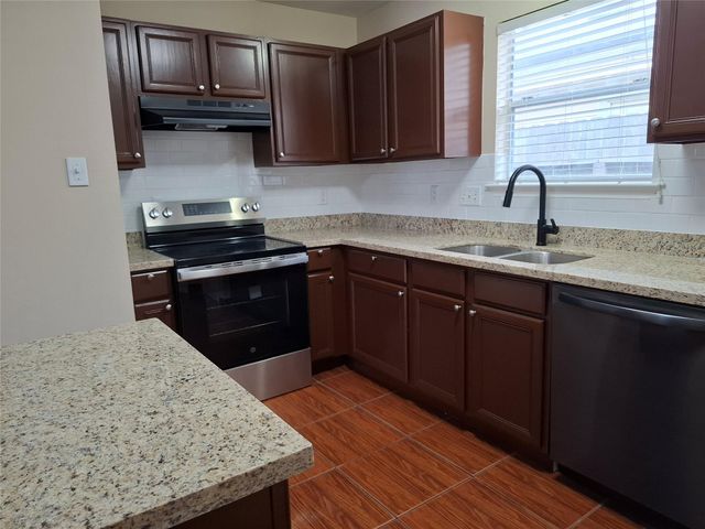 13651 Corrigan Drive, Houston, TX 77014